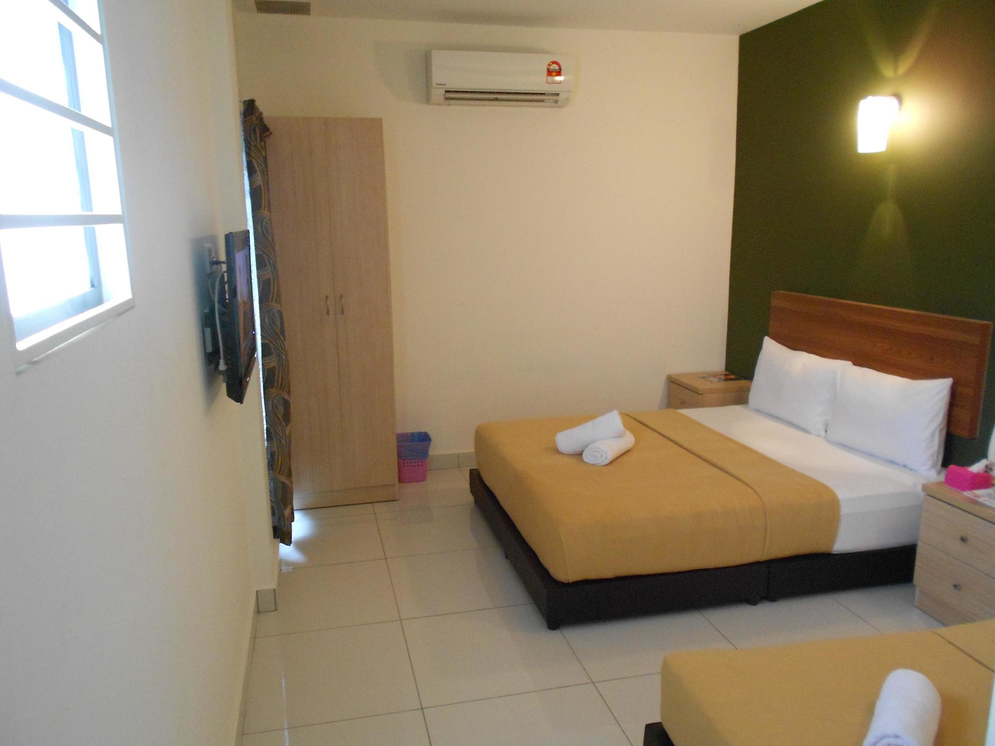 Coop Hotel Putrajaya & Cyberjaya Kampung Dengkil Zewnętrze zdjęcie