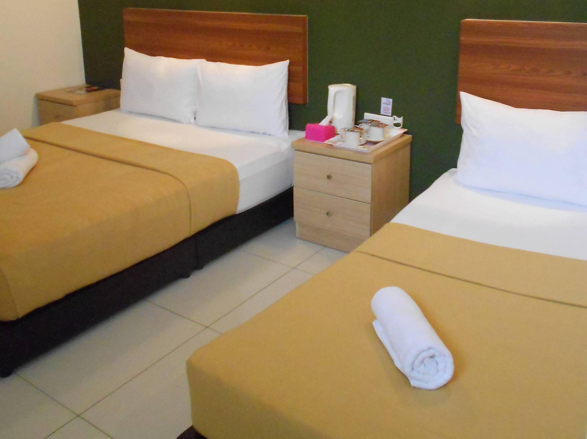 Coop Hotel Putrajaya & Cyberjaya Kampung Dengkil Zewnętrze zdjęcie